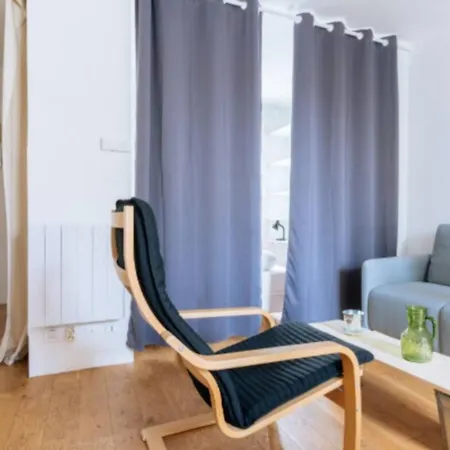 Fabulous 1 Bedroom In Daire Paris